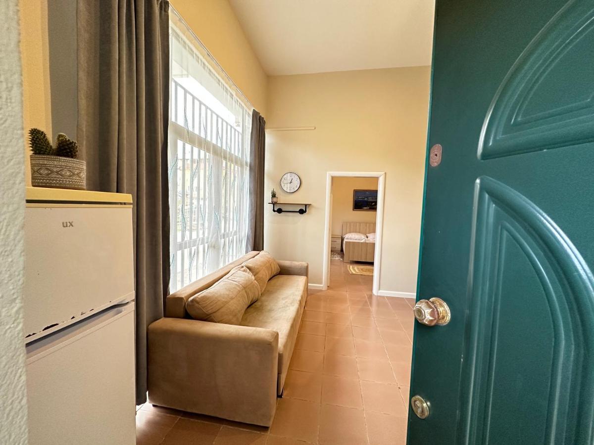 Rias Seaside Apartments Vlore Bagian luar foto