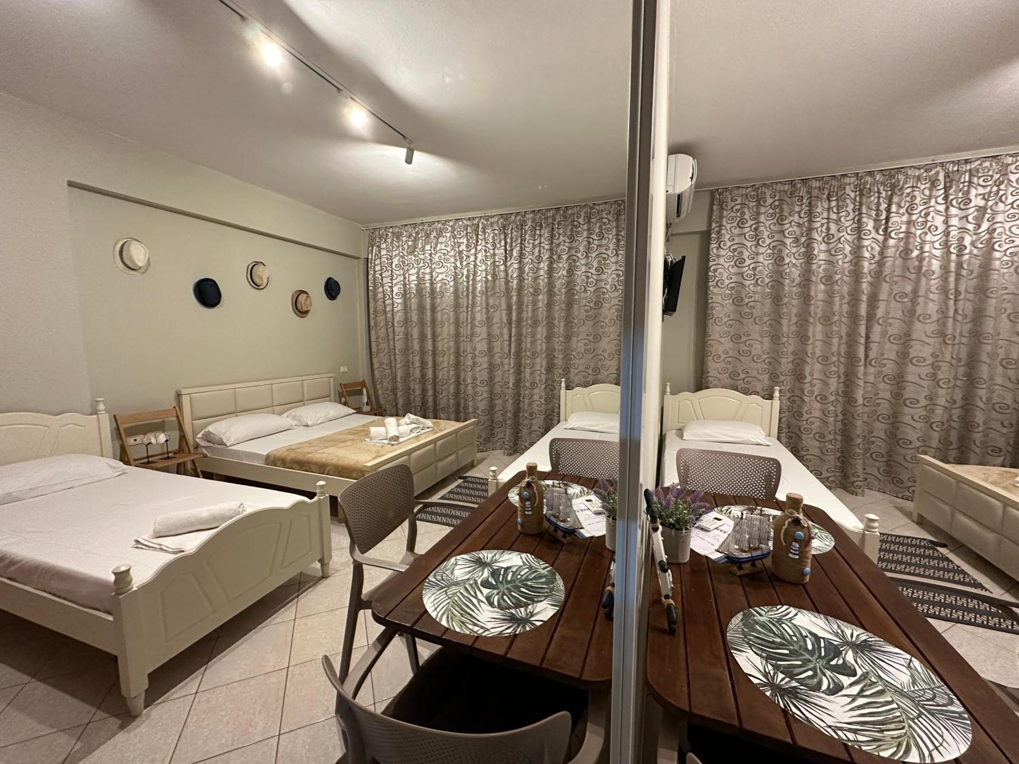 Rias Seaside Apartments Vlore Bagian luar foto