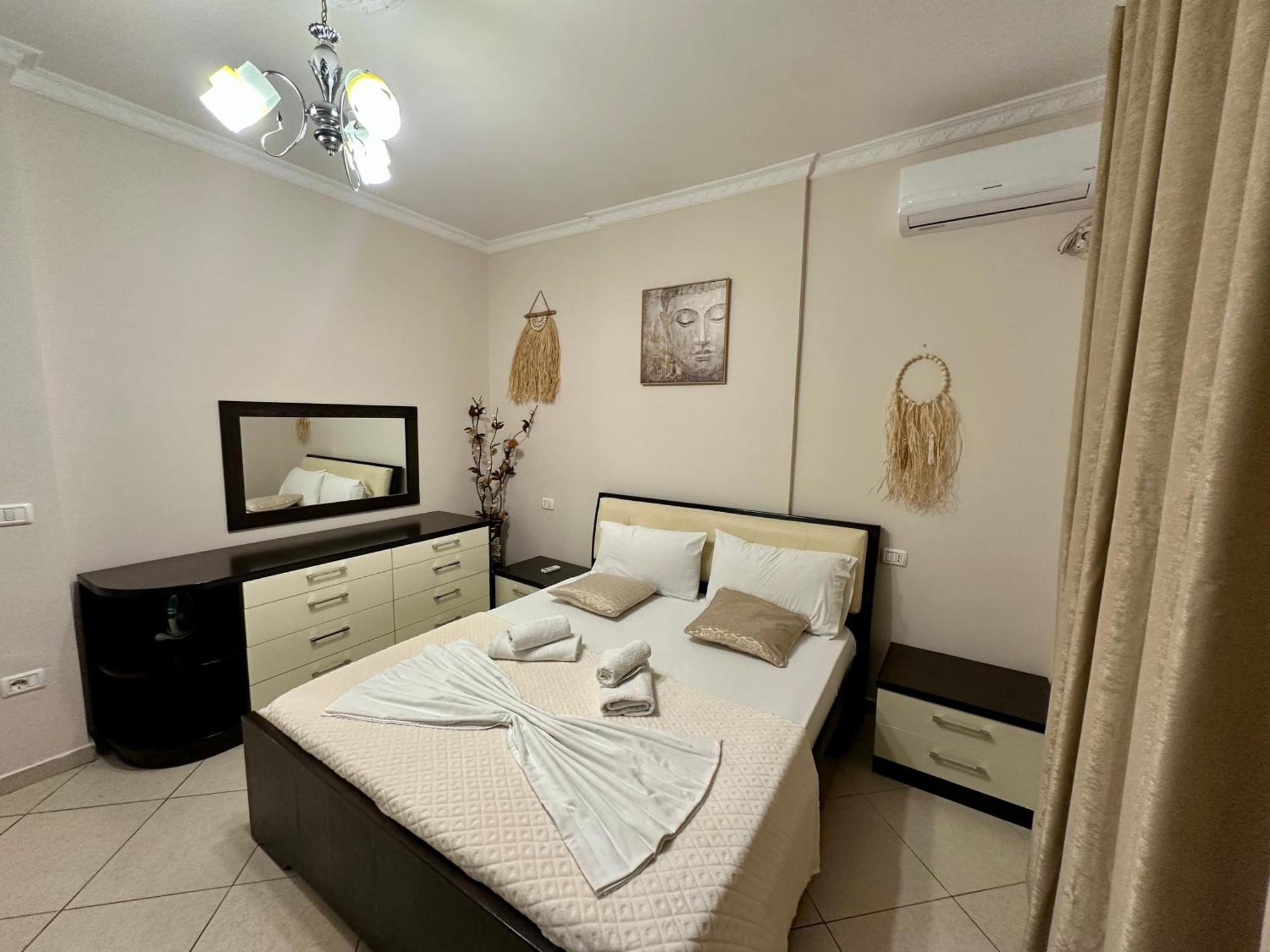 Rias Seaside Apartments Vlore Bagian luar foto